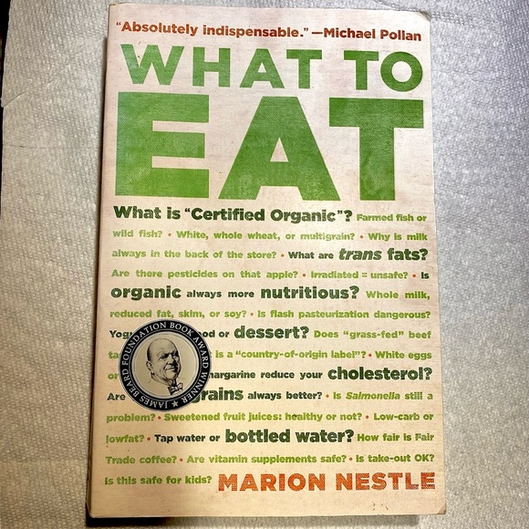 What to Eat by Marion Nestle - The Perfect Food Guidebook - Picture 1 of 5